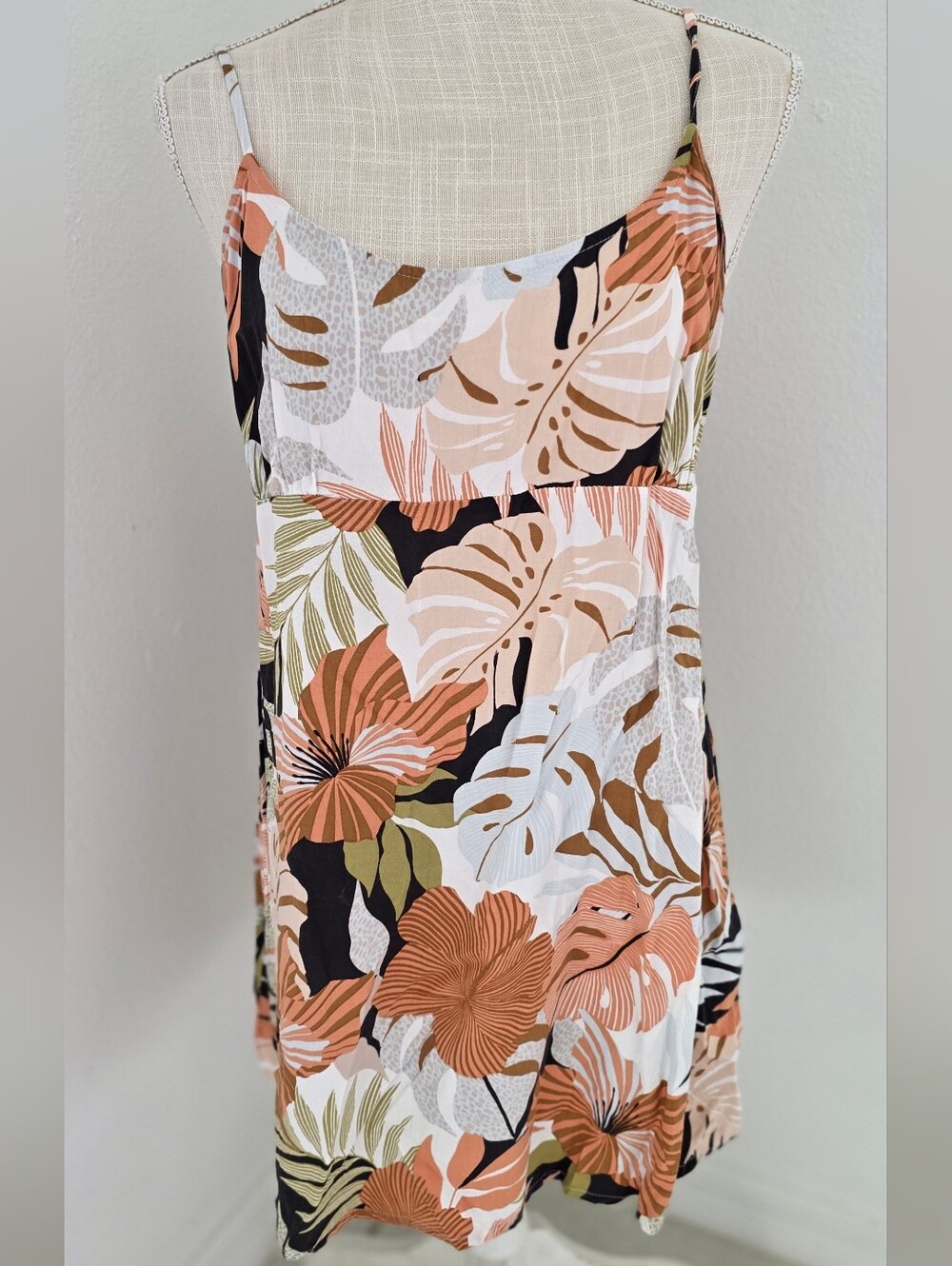 Volcom Tropical Leaf & Floral Swim Cover-Up in Peach, Olive & White
